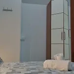 B&B Mamacri\'